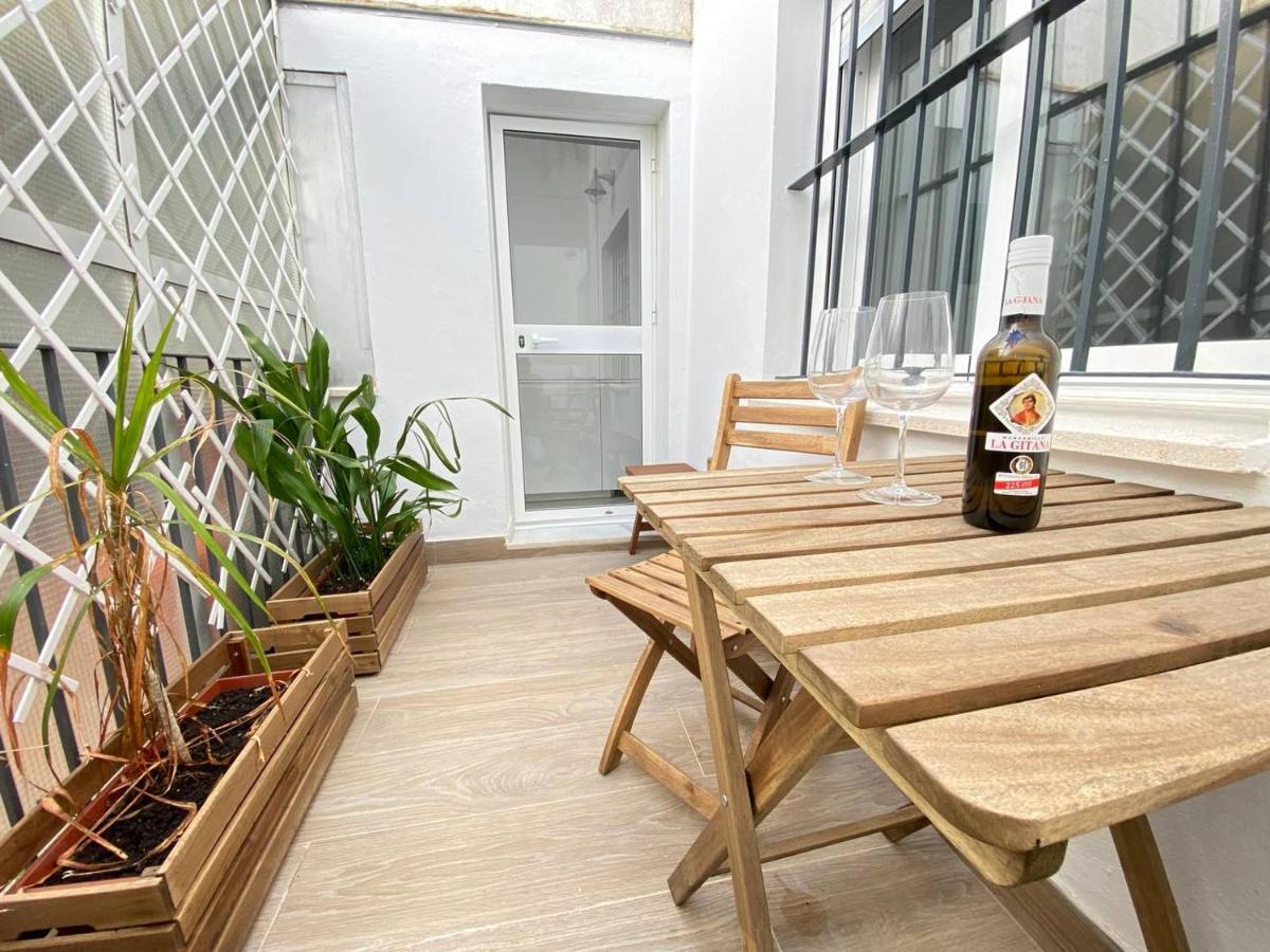 Apartamento En Calle Ancha, En Pleno Centro Sanlúcar de Barrameda Exterior photo